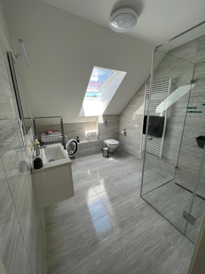 Janhaz Apartman Revfueloep 外观 照片